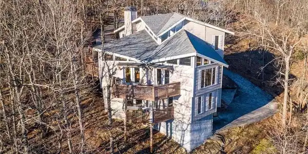 470 Big Stump Mountain Trl