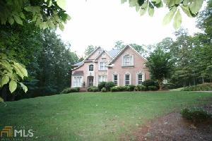 518 Riverside Dr