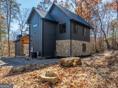 294 Campbell Camp Circle, Blue Ridge GA 30513