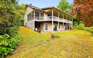 3317 Hummingbird Lane