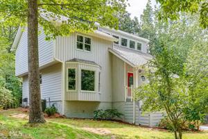 3635 N Berkeley Lake Rd