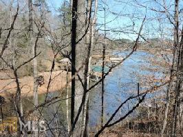 30 Meadow Ln