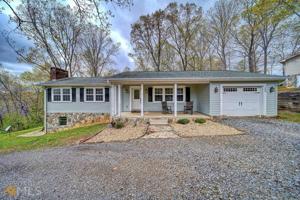 186 Lakeview Circle