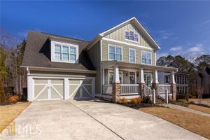 137 Laurel St