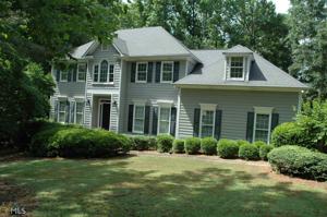 215 Ashford Circle