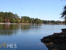 10 Lost Creek Dr