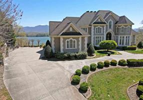 1970 Hilltop Drive