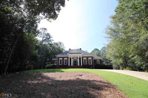 103 Woodchase Dr