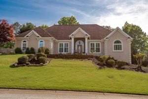 1081 Longwood Drive