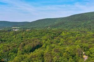 302 Morse Elm Loop