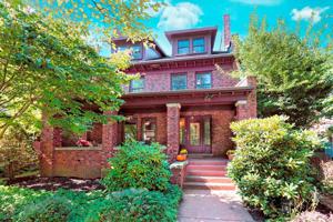 614 CHERRY Street