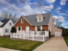 311 LAKE CLIFF Drive