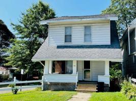 120 LIGHTHOUSE Street