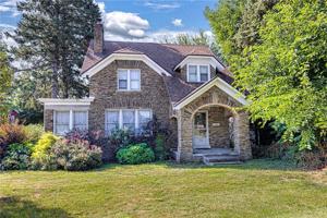 3837 W LAKE Road