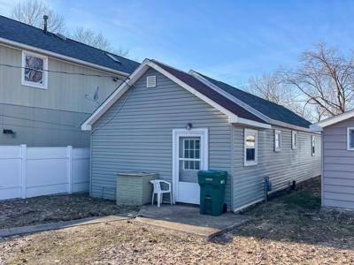 3156 BANK Drive