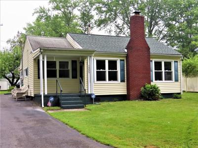 1270 JANET Lane