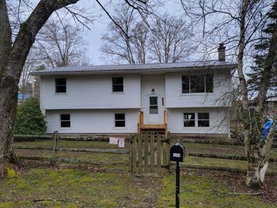 5254 W LAKE Road