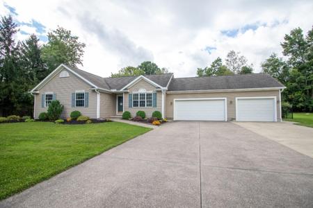 5463 WOODLAWN Drive