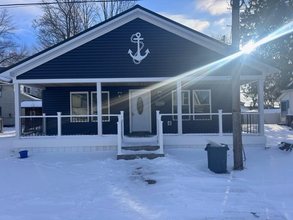 Image 1: 12288 Comstock St