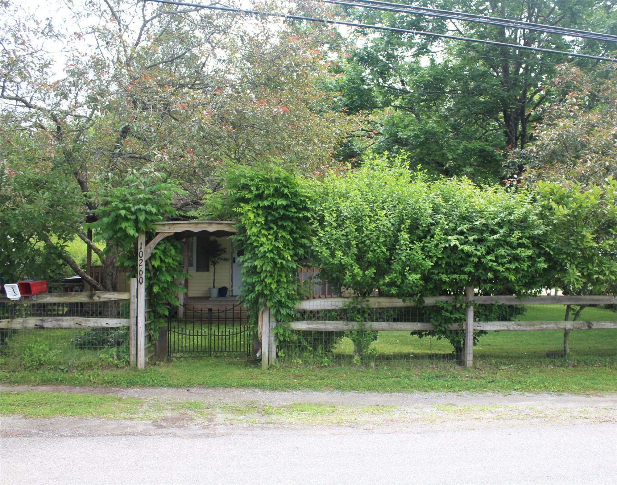 Image 2: Front of Home