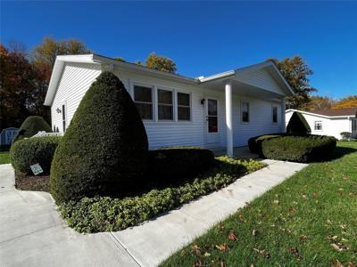 342 BONNIE BRAE Street