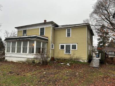 333 W ERIE Street