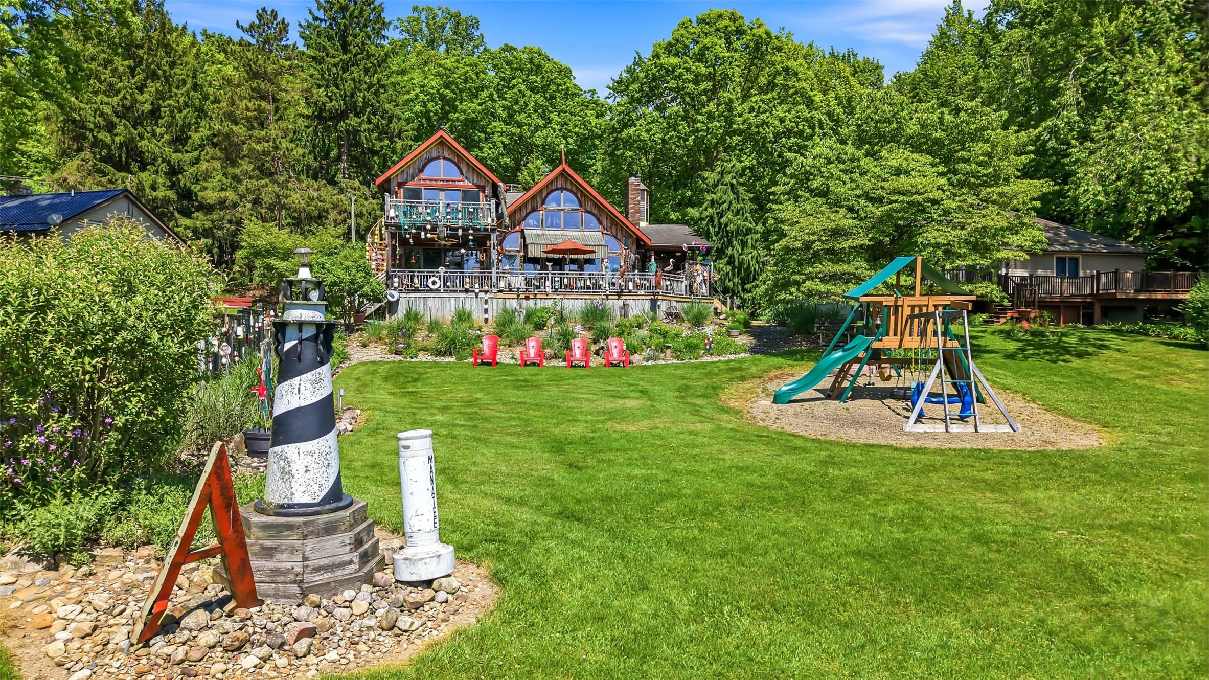 Image 2: YARD