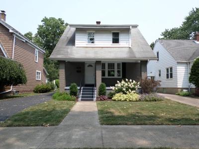 611 BEVERLY Drive