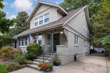 443 KAHKWA Boulevard