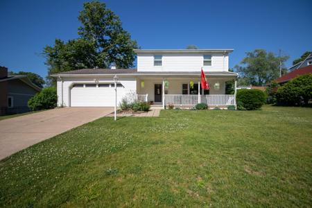 611 RONDEAU Drive
