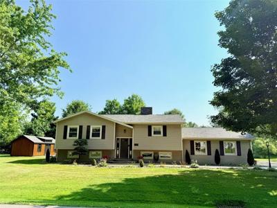 203 N SKYTOP Road