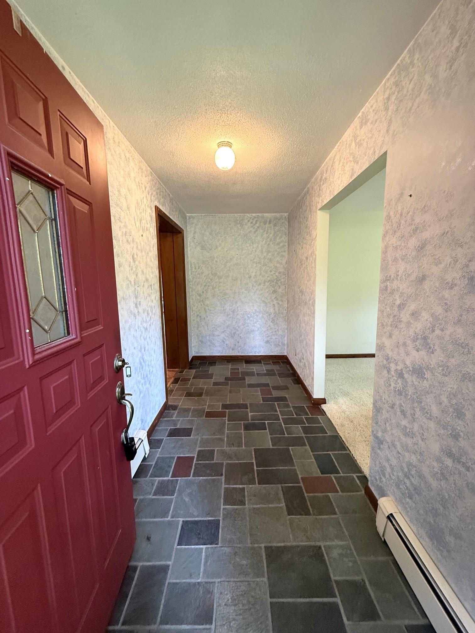 Image 2: Entryway - 13' x 5' with Slate Floor