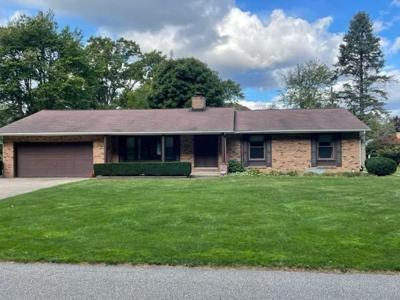 416 RAVINE Drive