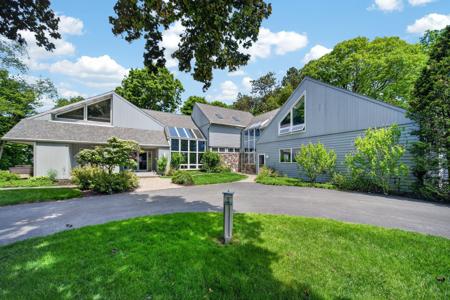 5360 WOLF Road