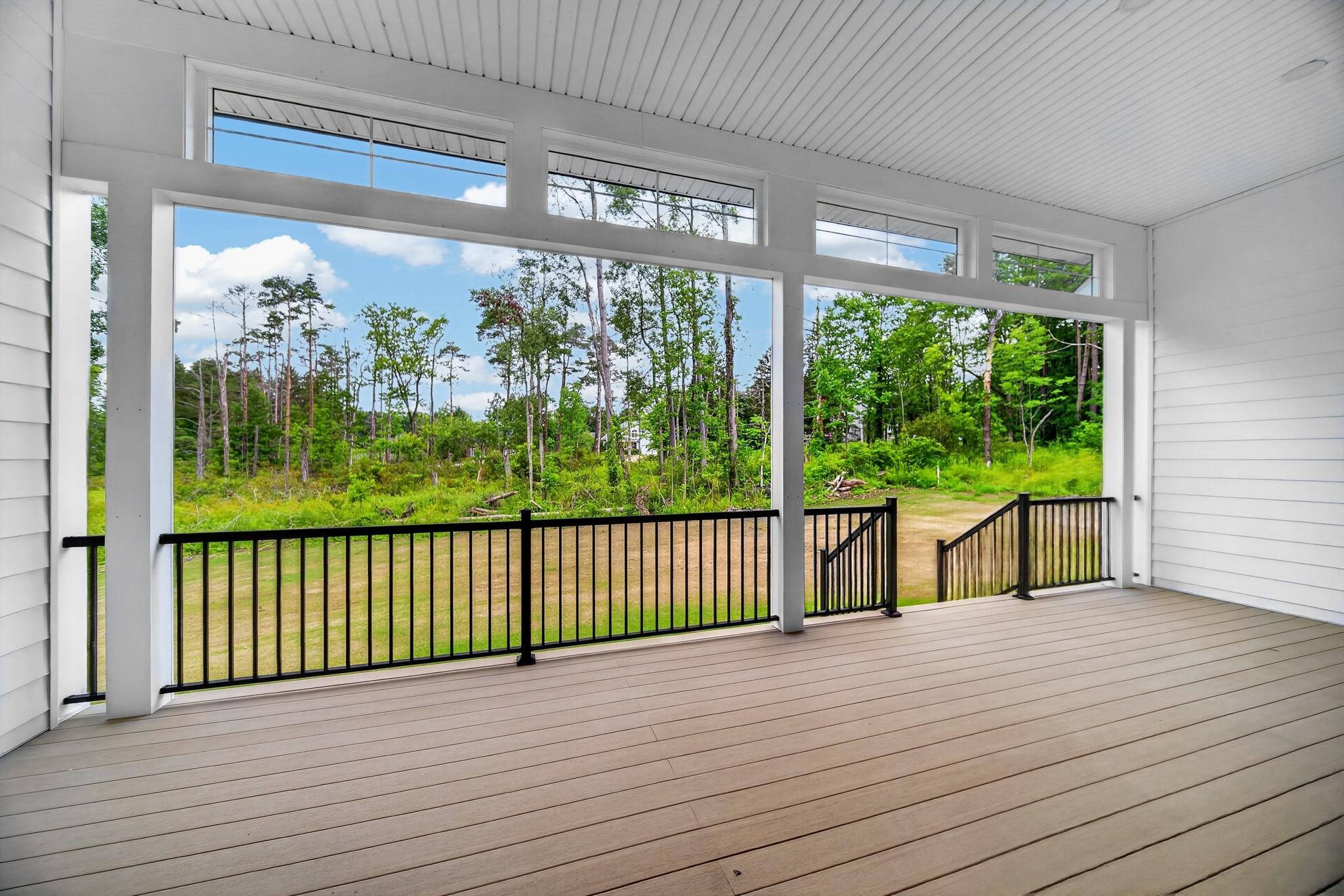 Image 4: Rear Porch