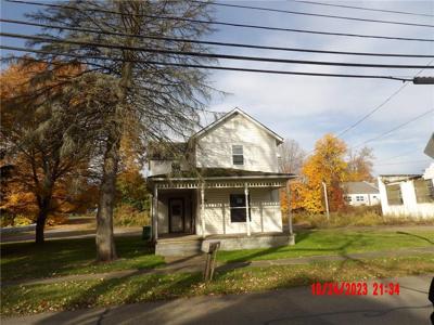 114 S MERCER Street
