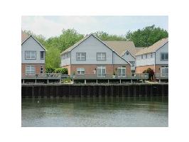 40 NIAGARA PIER Drive