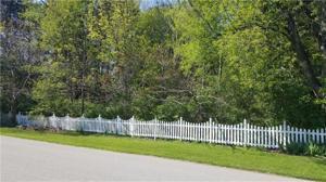 EDGEWOOD Drive