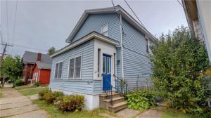 611 RASPBERRY Street