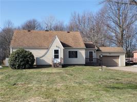204 LOWRY Road