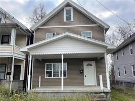 439 W 2ND Street