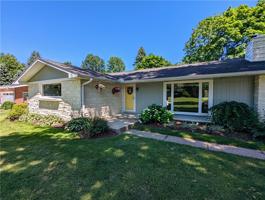 417 HARDSCRABBLE Boulevard