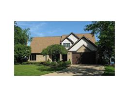 4598 WALTEN WOODS