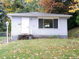124 HALLEY Street