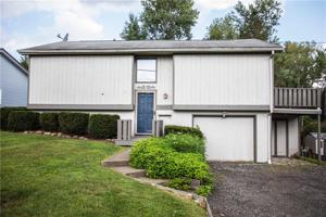 5436 WALLACE Drive