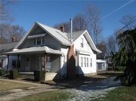 401 MARSHALL Drive
