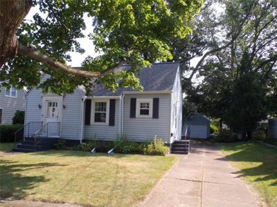 303 FOREST Drive