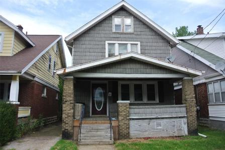 1020 E 3RD Street