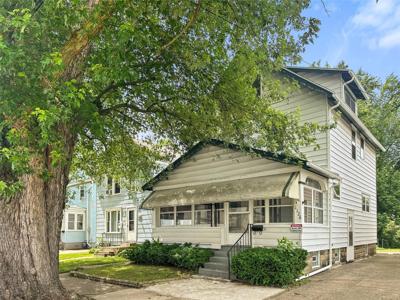 1126 W 5TH Street