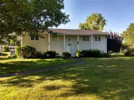 12396 LAKESIDE Drive